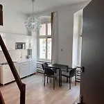 Golebia-genius Apartment *